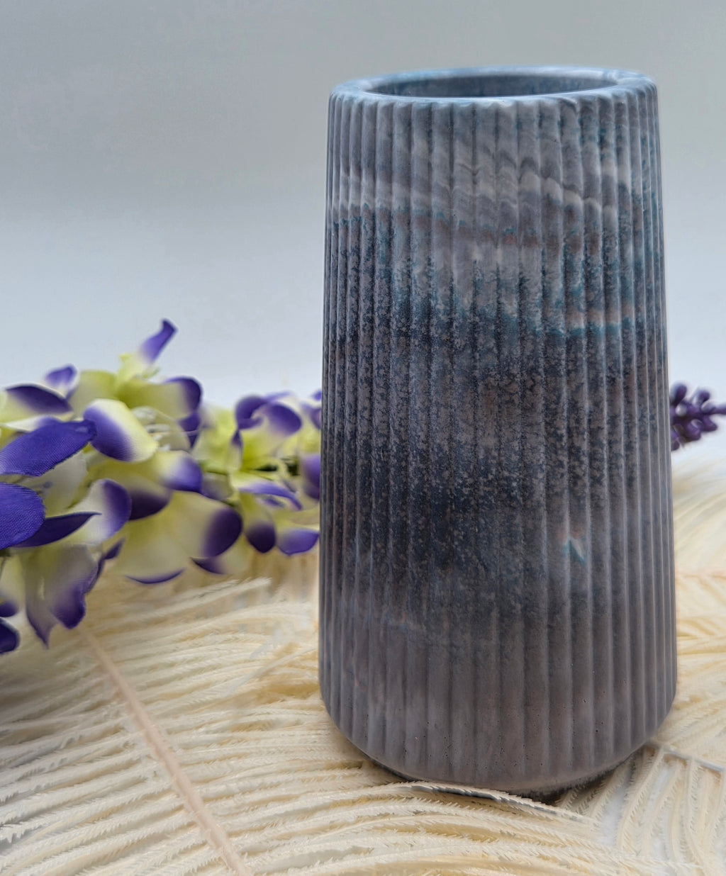 Ribbed Mini Vase