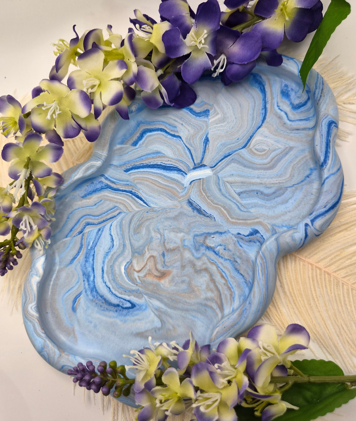 Cloud Tray